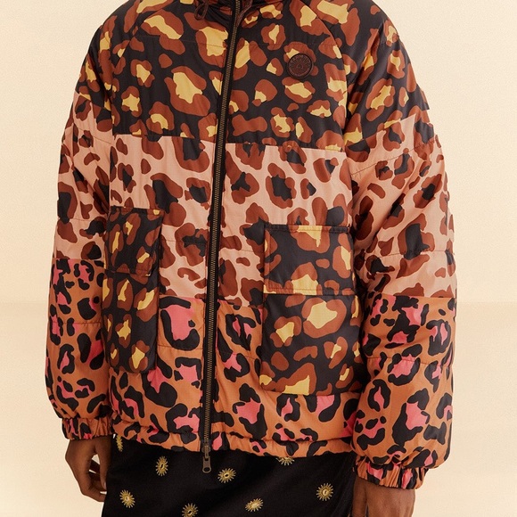 Farm Rio XXS Leopard Desire Reversible Puffer Jacket NWT Pricing firm. - Picture 8 of 11